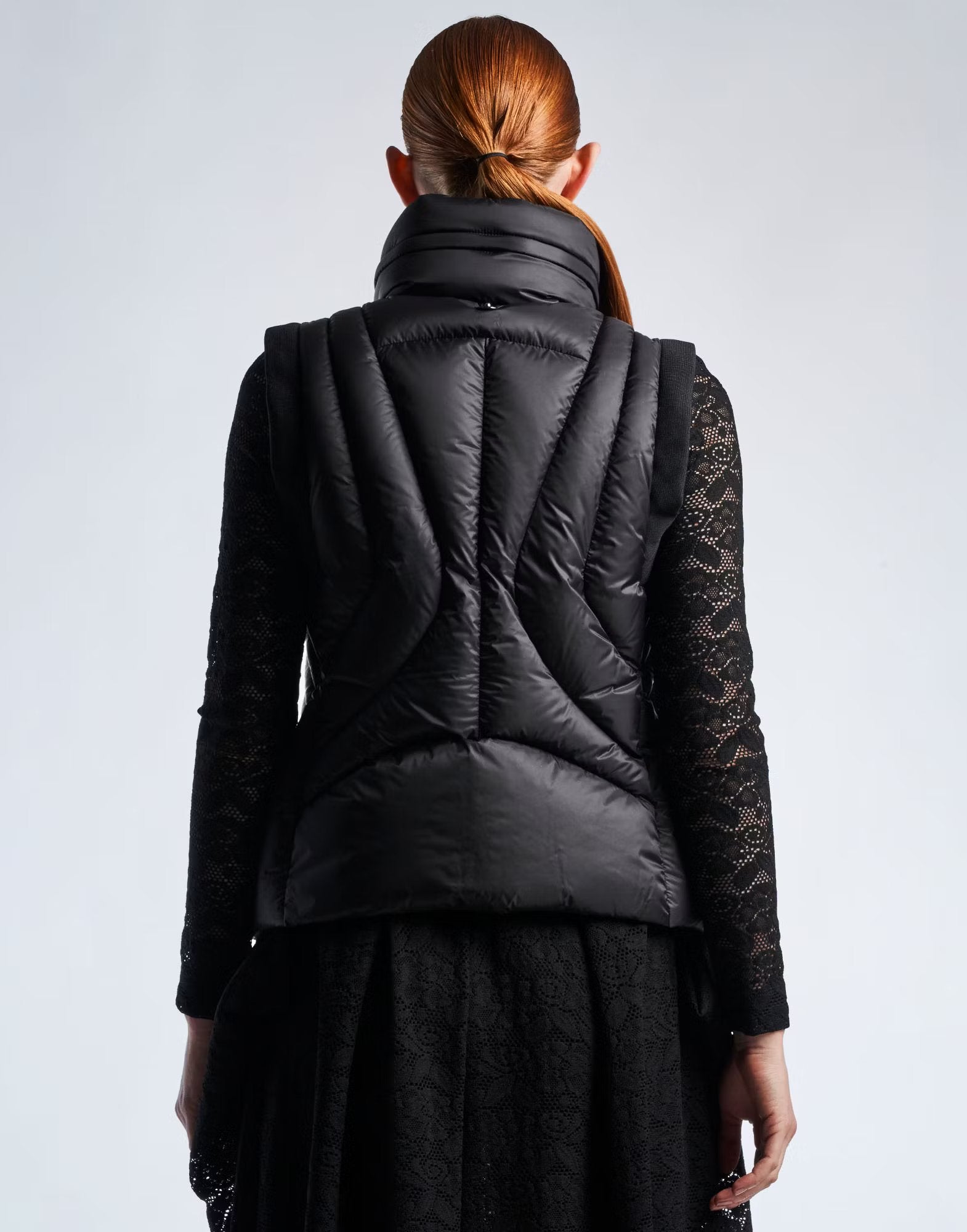 Candid black Gilet