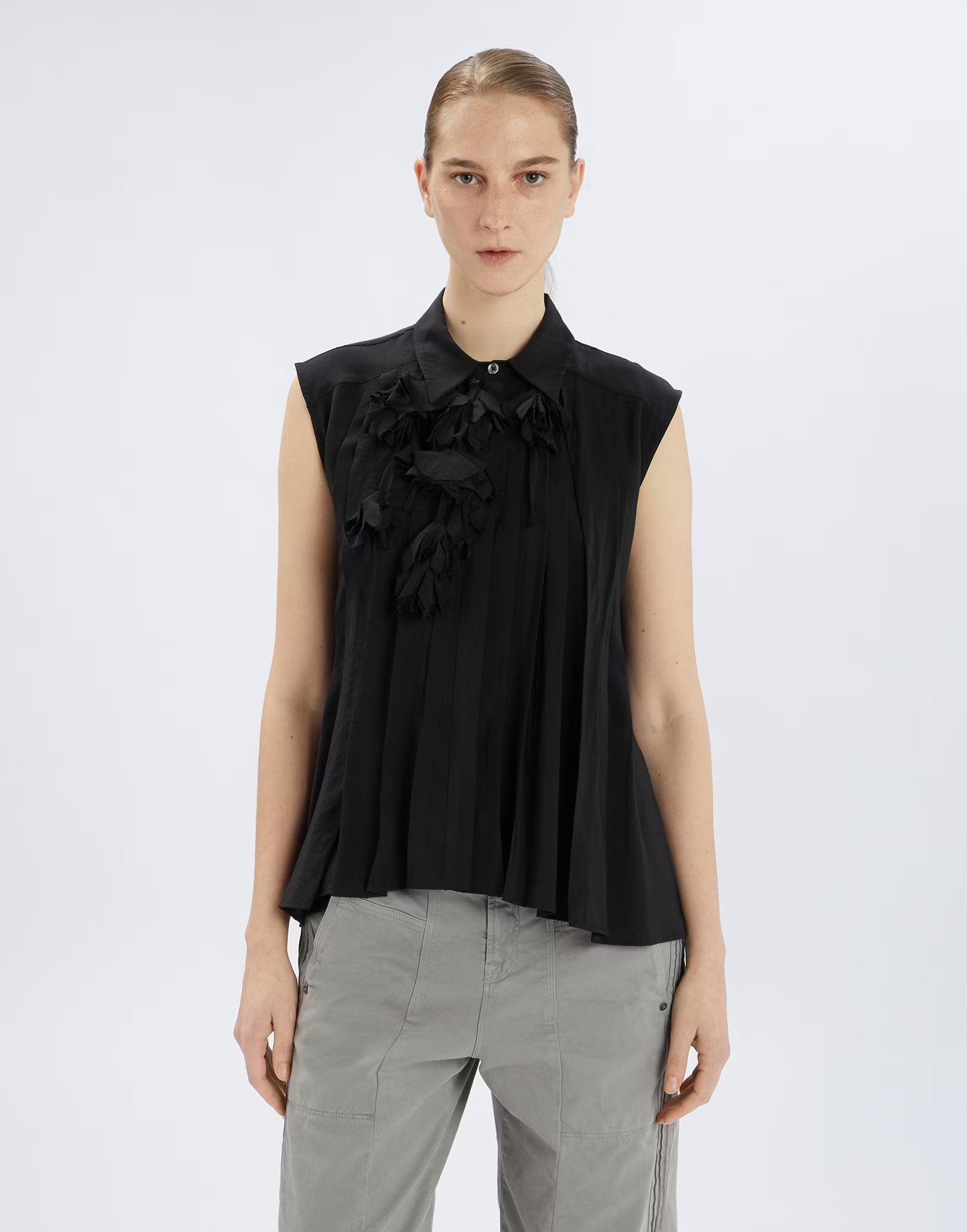 Doodle black top