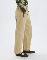 Load image into Gallery viewer, Furore beige trousers

