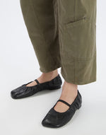 Load image into Gallery viewer, Furore green trousers
