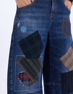Load image into Gallery viewer, Happily jeans
