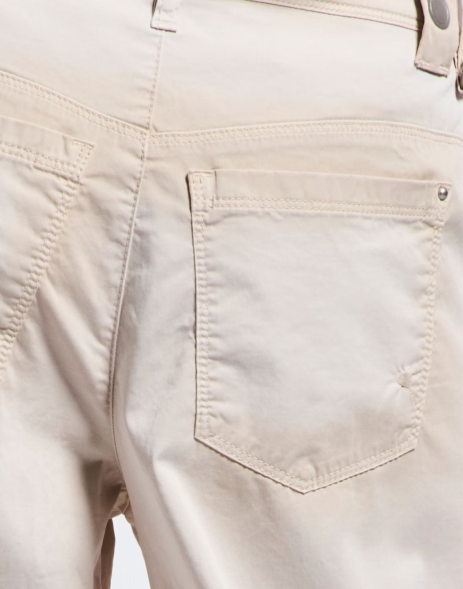 Happily ecru pants