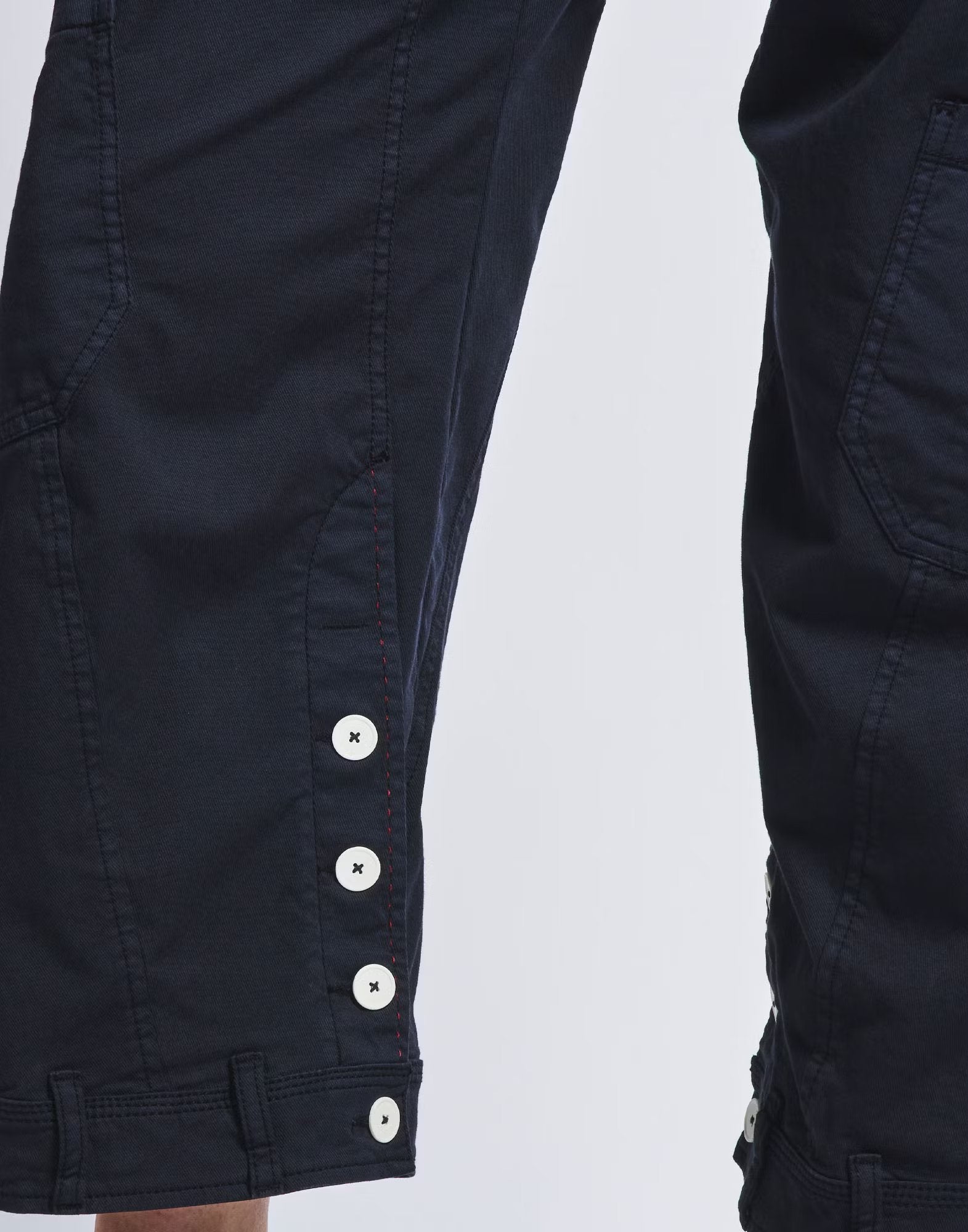 Hasten navy pants