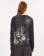 Load image into Gallery viewer, Head on sweater
