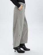 Load image into Gallery viewer, Out run grey trousers
