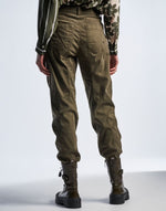 Load image into Gallery viewer, Pulsate army green trousers
