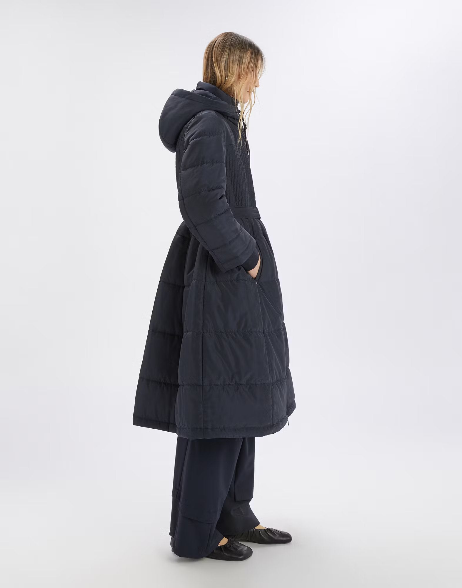 Scuttle navy coat