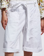 Load image into Gallery viewer, Shape-up white bermuda shorts
