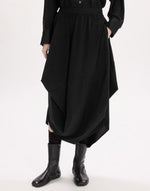 Load image into Gallery viewer, Topple black skirt
